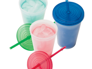 Hot New Summer Item: Color-Changing Tumblers