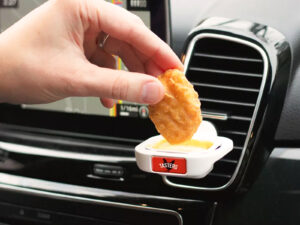 Dip Trip™ Vehicle Sauce Holder